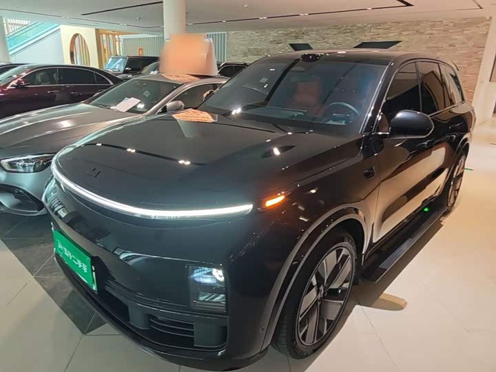 LiXiang L8, 2025 — купить в Перми под ключ