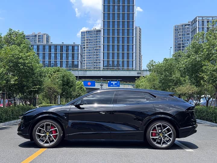 Lotus Eletre, 2025 — фото 2 из 9