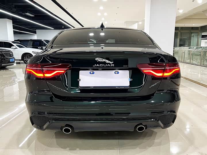 Jaguar XE L, 2023 — фото 6 из 9