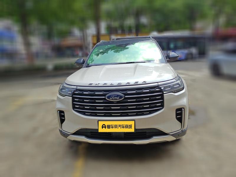 Ford Explorer, 2023 — фото 2 из 12