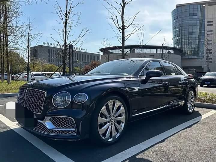 Bentley Flying Spur, 2022 — купить в Калуге под ключ