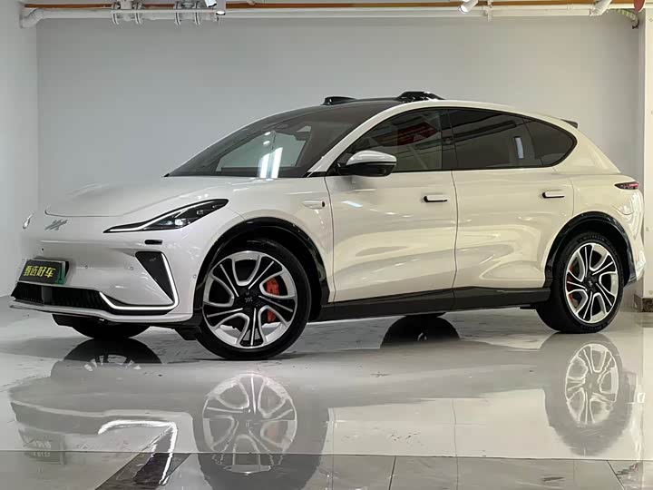 IM motors LS7, 2022 — купить в Москве под ключ