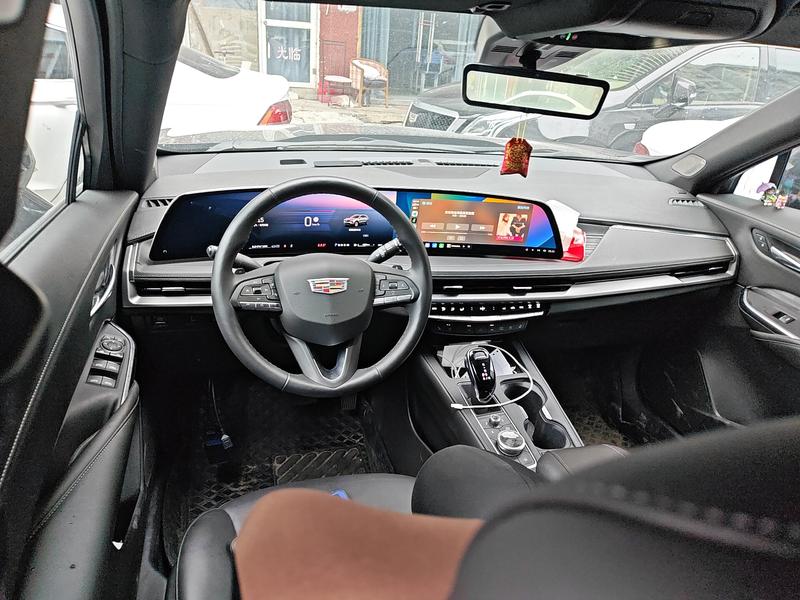 Cadillac XT4, 2024 — фото 5 из 12