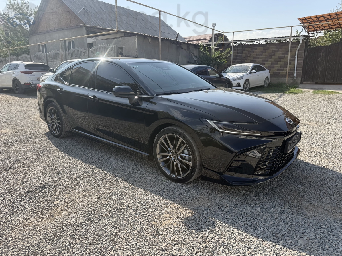Toyota Camry, 2026 — фото 4 из 12