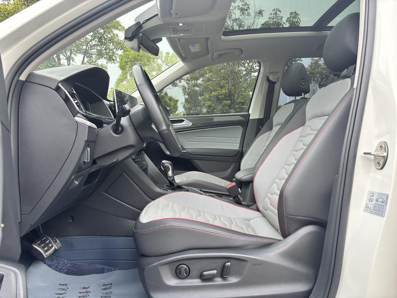 Volkswagen Tiguan L Pro, 2022 — фото 8 из 11