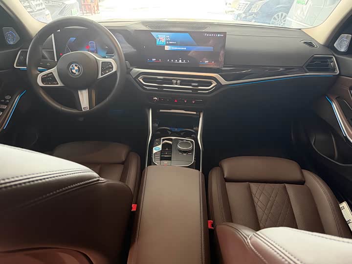 BMW i3, 2024 — фото 5 из 9