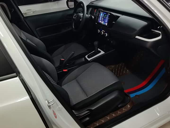 Honda Fit, 2023 — фото 8 из 9