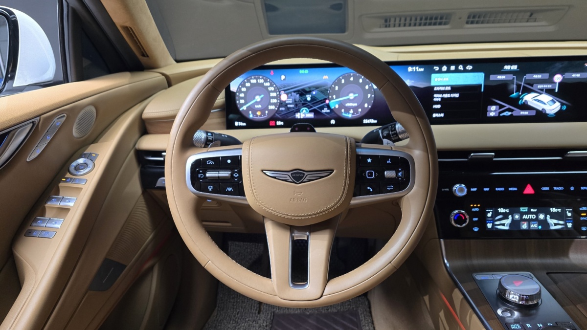 Genesis G80, 2024 — фото 12 из 12