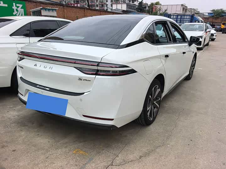 GAC Aion S Plus, 2023 — фото 4 из 9