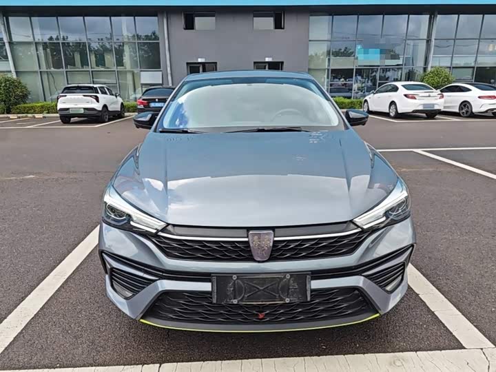 Roewe i5, 2021 — фото 3 из 9