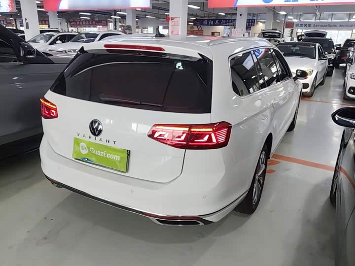 Volkswagen Passat Variant, 2022 — фото 7 из 9