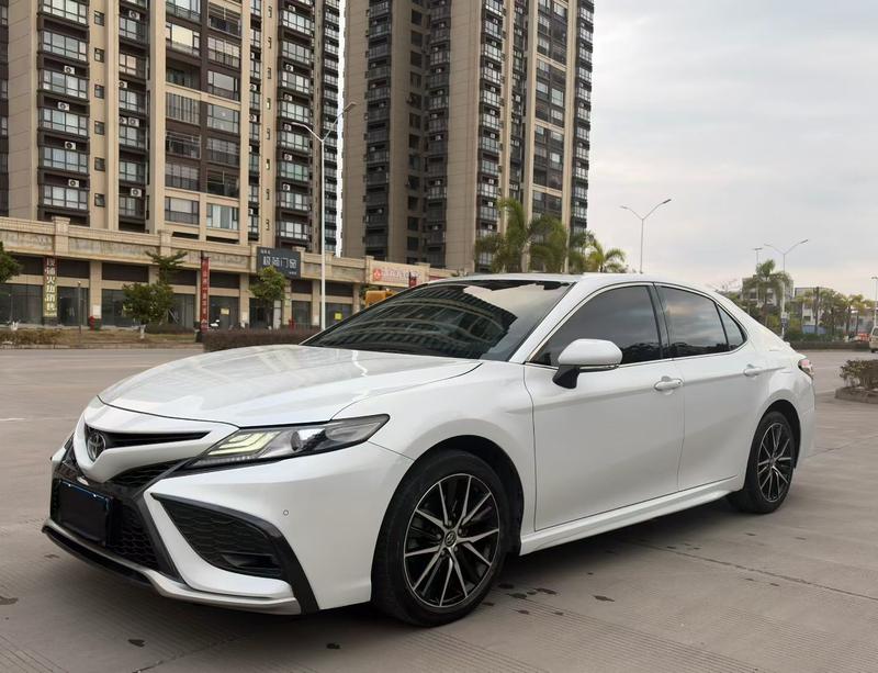 Toyota Camry, 2022 — купить в Уфе под ключ