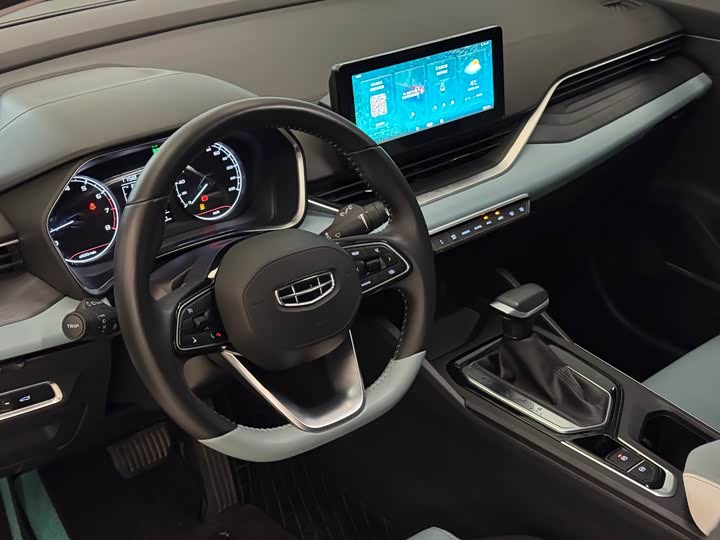 Geely Emgrand GS, 2023 — фото 8 из 9