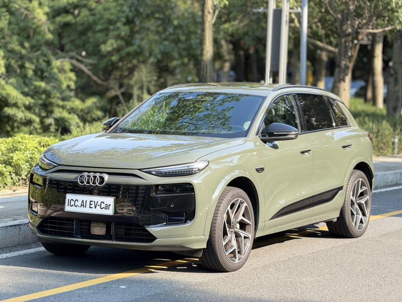Audi Q6L e-tron, 2025 — купить в Перми под ключ
