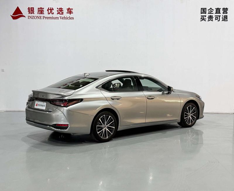 Lexus ES, 2024 — фото 4 из 12