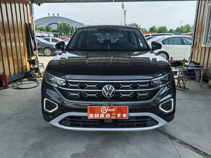 Volkswagen Tayron, 2023 — купить в Орле под ключ