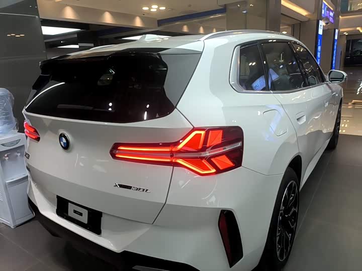 BMW X3, 2025 — фото 7 из 9