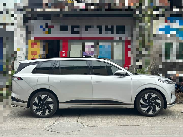 Dongfeng Yipai eπ 008, 2024 — фото 7 из 9