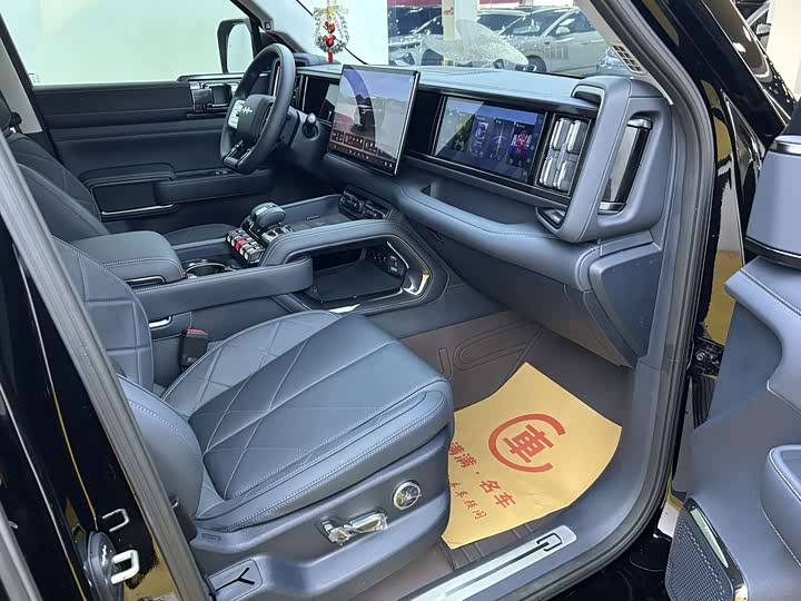 BYD FangChengBao Leopard 5, 2024 — фото 6 из 9