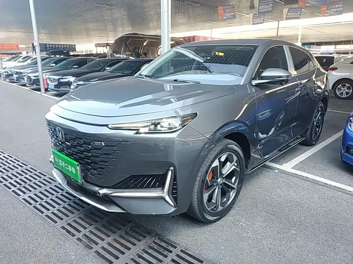 Changan UNI-K Hybrid, 2023 — купить в Ярославле под ключ