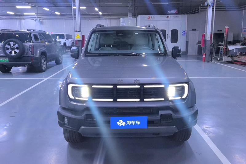 BAIC Beijing BJ40, 2025 — фото 2 из 11