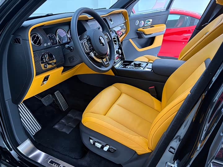Rolls-Royce Cullinan, 2025 — фото 2 из 7