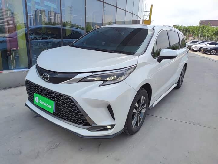 Toyota Granvia, 2025 — купить в Саратове под ключ