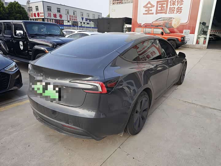 Tesla Model 3, 2024 — фото 6 из 9
