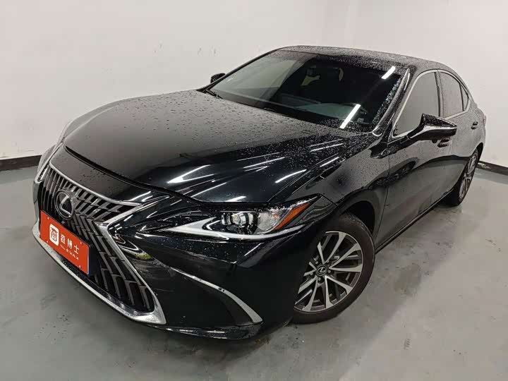 Lexus ES, 2023 — купить в Санкт-Петербурге под ключ