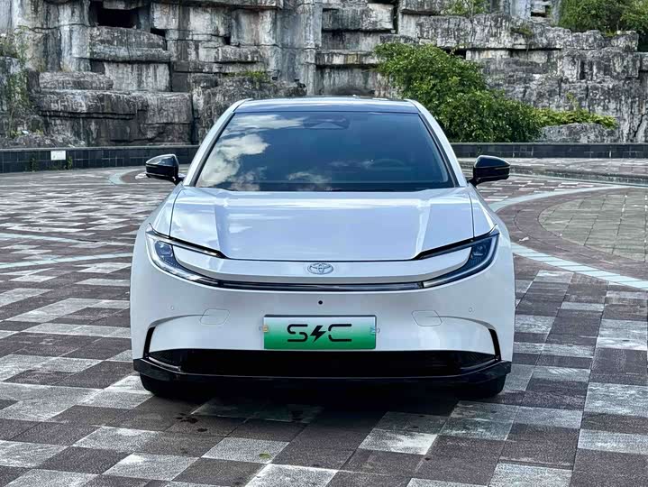 Toyota bZ5, 2026 — купить в Ижевске под ключ