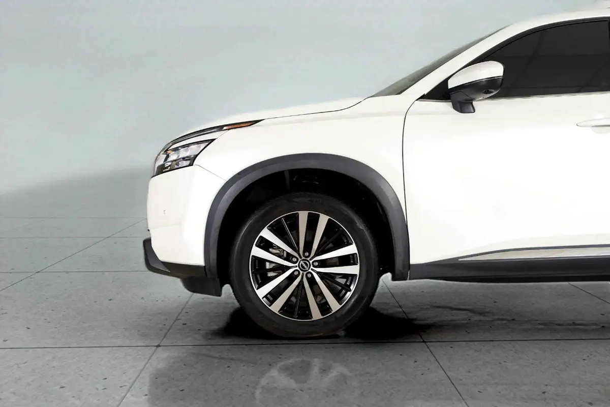 Nissan Pathfinder, 2024 — фото 9 из 10