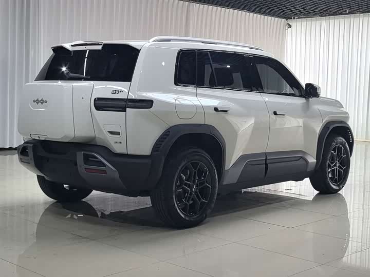 BYD FangChengBao Titanium 3 (Tai 3), 2026 — фото 6 из 9