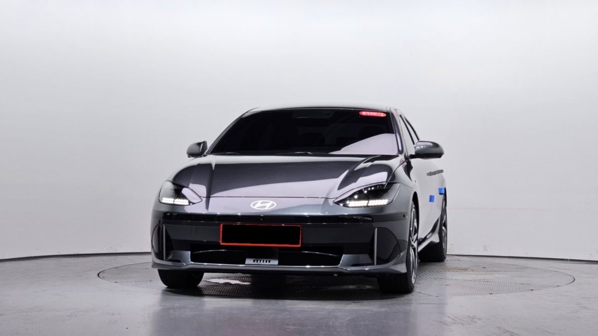 Hyundai Ioniq 6, 2022 — фото 3 из 12
