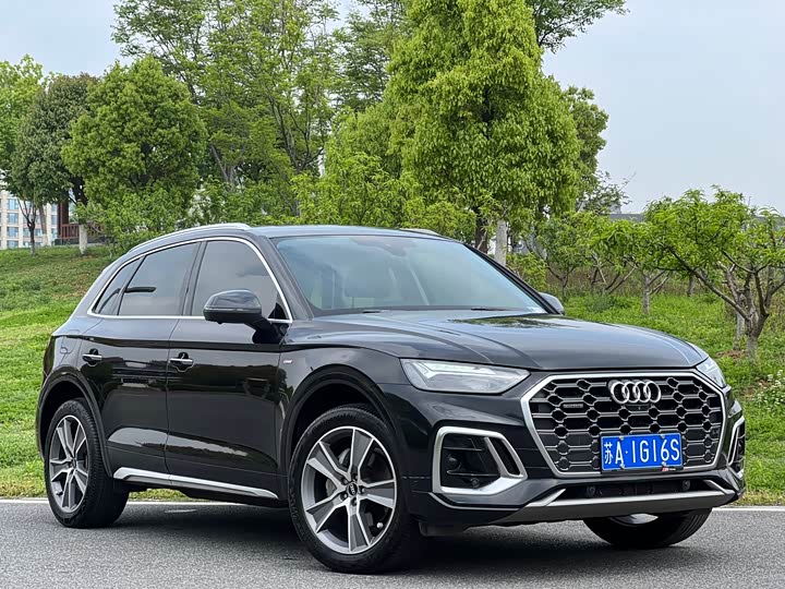 Audi Q5L, 2022 — фото 3 из 9