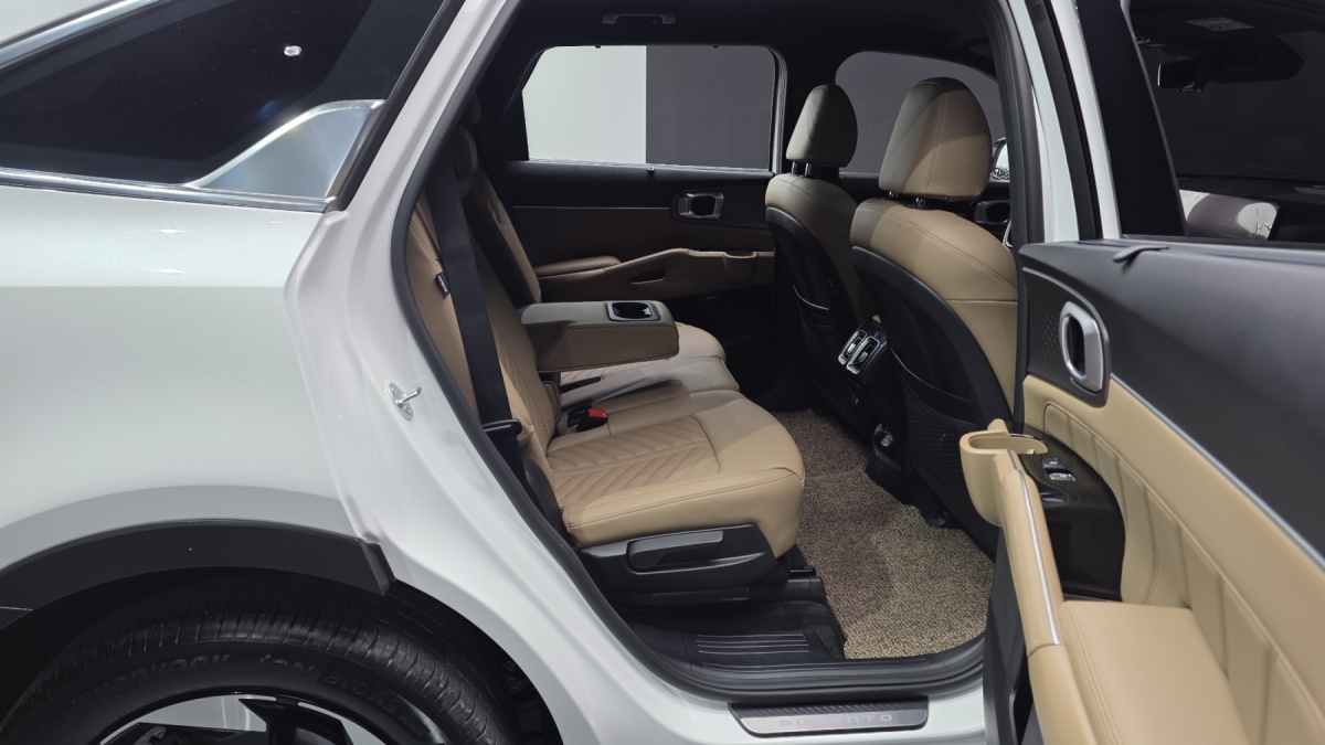 Kia Sorento, 2026 — фото 10 из 12