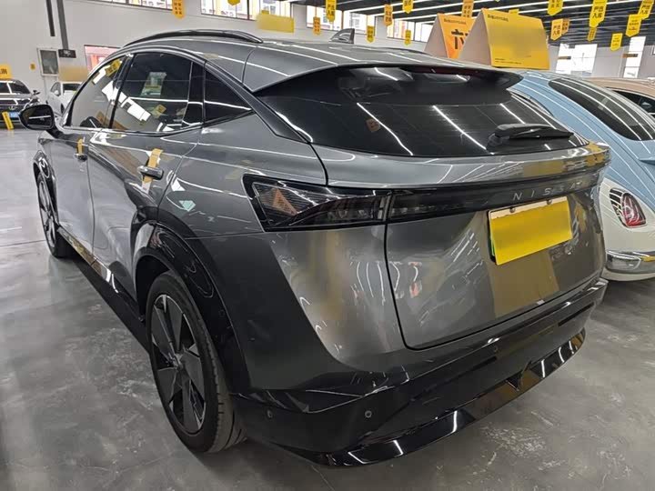 Nissan Ariya EV, 2022 — фото 5 из 9