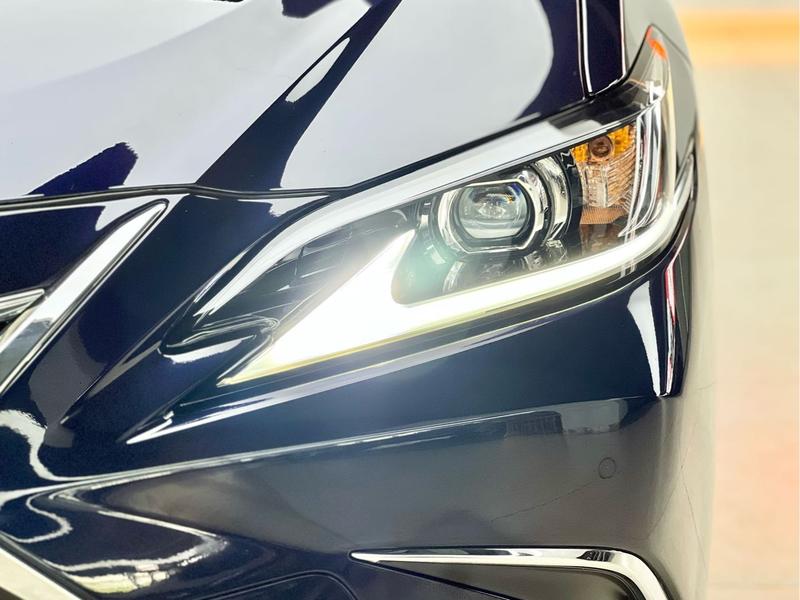Lexus ES, 2022 — фото 6 из 12