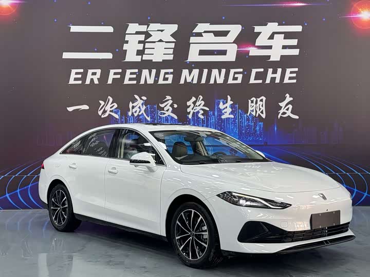 Roewe D7, 2025 — фото 3 из 9
