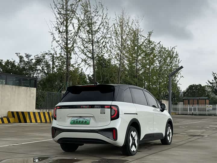 BAIC Arcfox Kaola, 2023 — фото 8 из 9