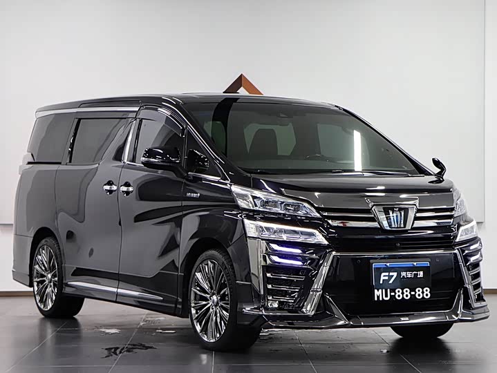 Toyota Vellfire, 2021 — фото 3 из 9