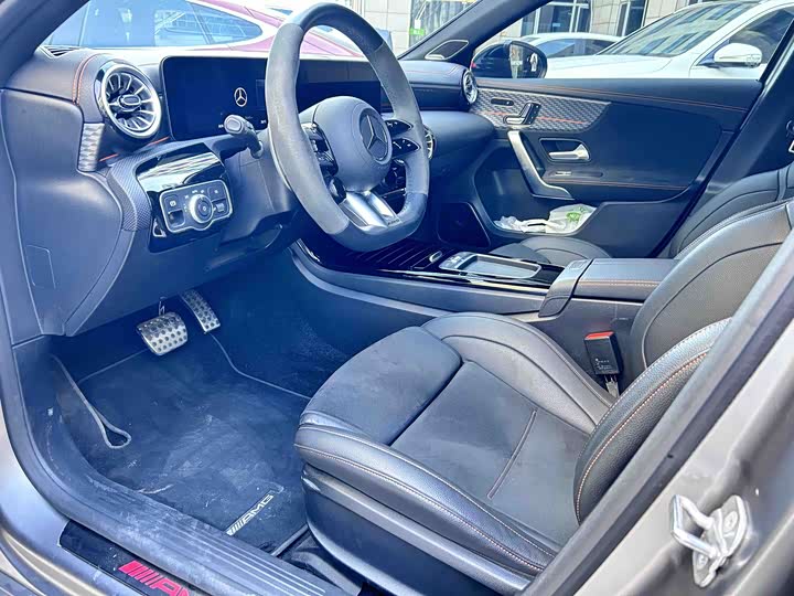 Mercedes-Benz A-Class AMG, 2025 — фото 7 из 9