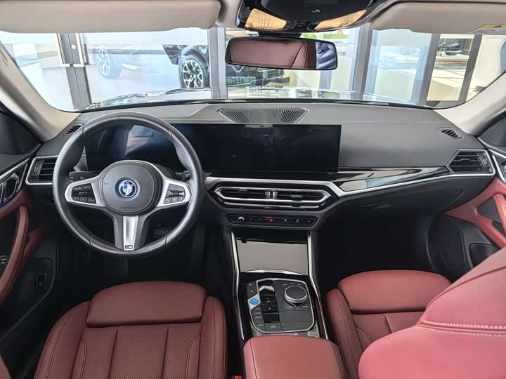 BMW i4, 2025 — фото 9 из 9
