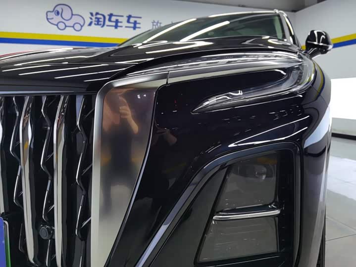 Hongqi HS3 Hybrid, 2025 — фото 5 из 9