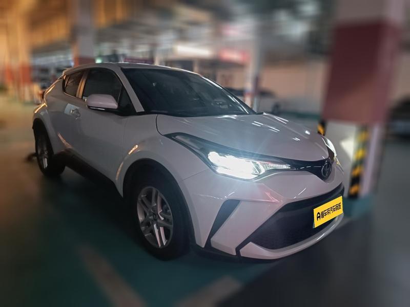 Toyota C-HR, 2022 — фото 3 из 12