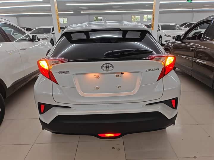 Toyota Izoa, 2022 — фото 6 из 9