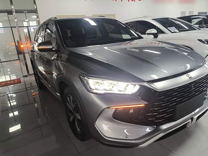 BYD Song Pro Hybrid, 2023 — фото 4 из 9