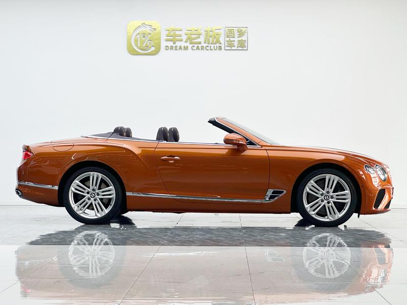 Bentley Continental GT, 2023 — фото 7 из 12