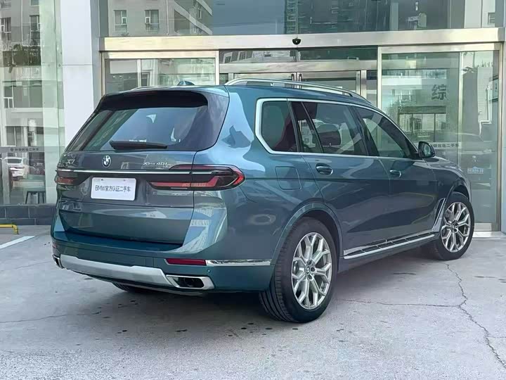 BMW X7, 2022 — фото 3 из 5