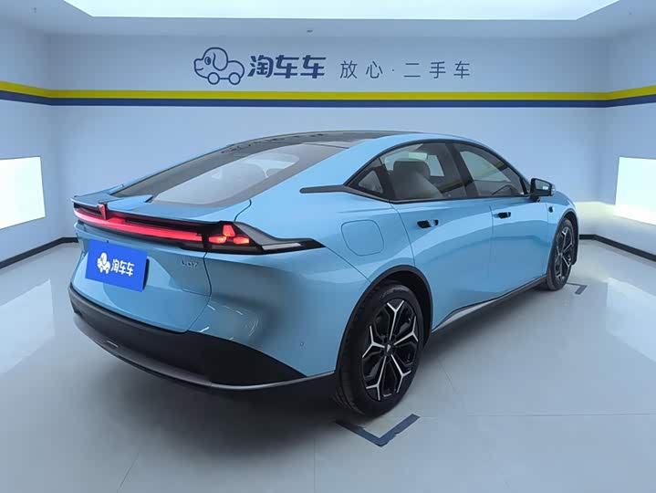 Changan Deepal L07, 2025 — фото 3 из 9