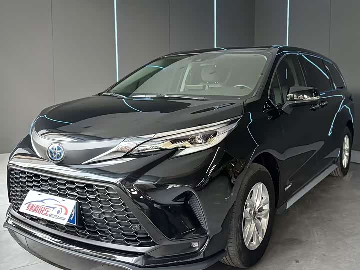 Toyota Granvia, 2024 — купить в Белгороде под ключ